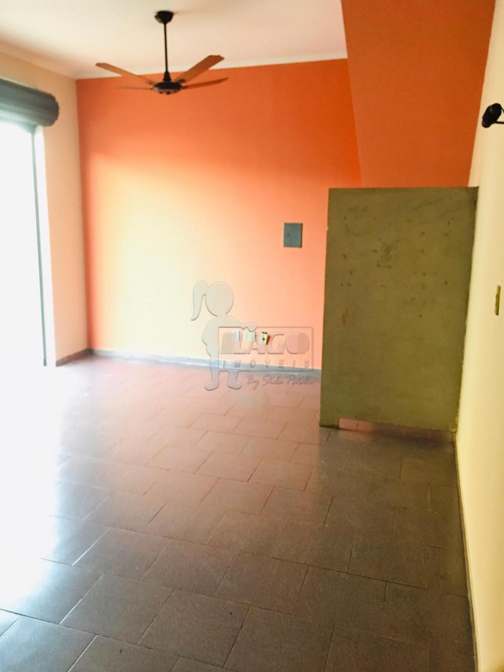 Alugar Casa / Padr&atilde;o em Ribeir&atilde;o Preto R$ 700,00 - Foto 3