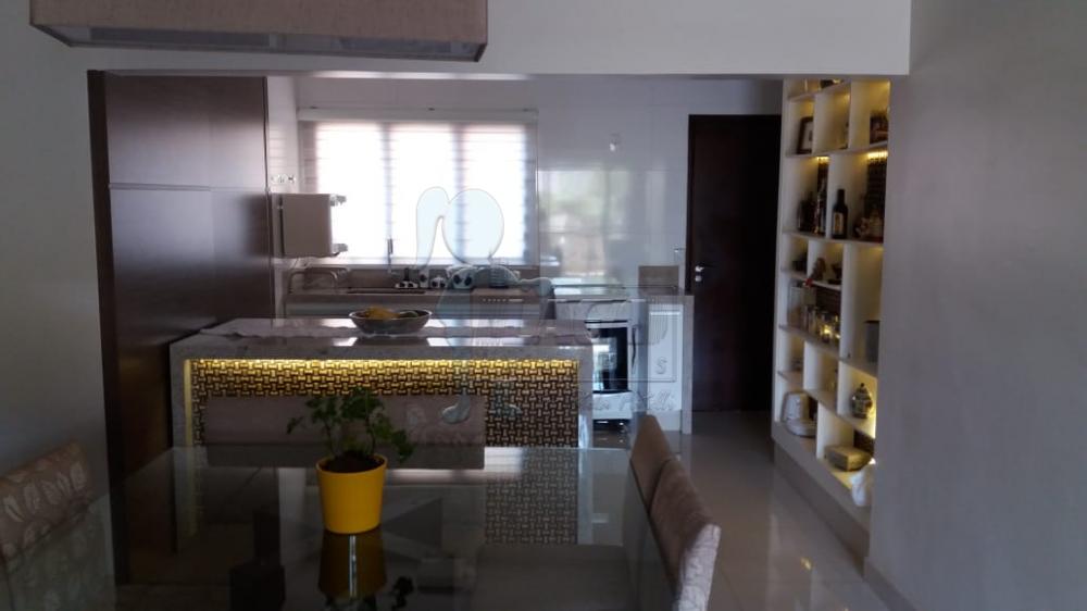 Comprar Apartamento / Padr&atilde;o em Ribeir&atilde;o Preto R$ 670.000,00 - Foto 1