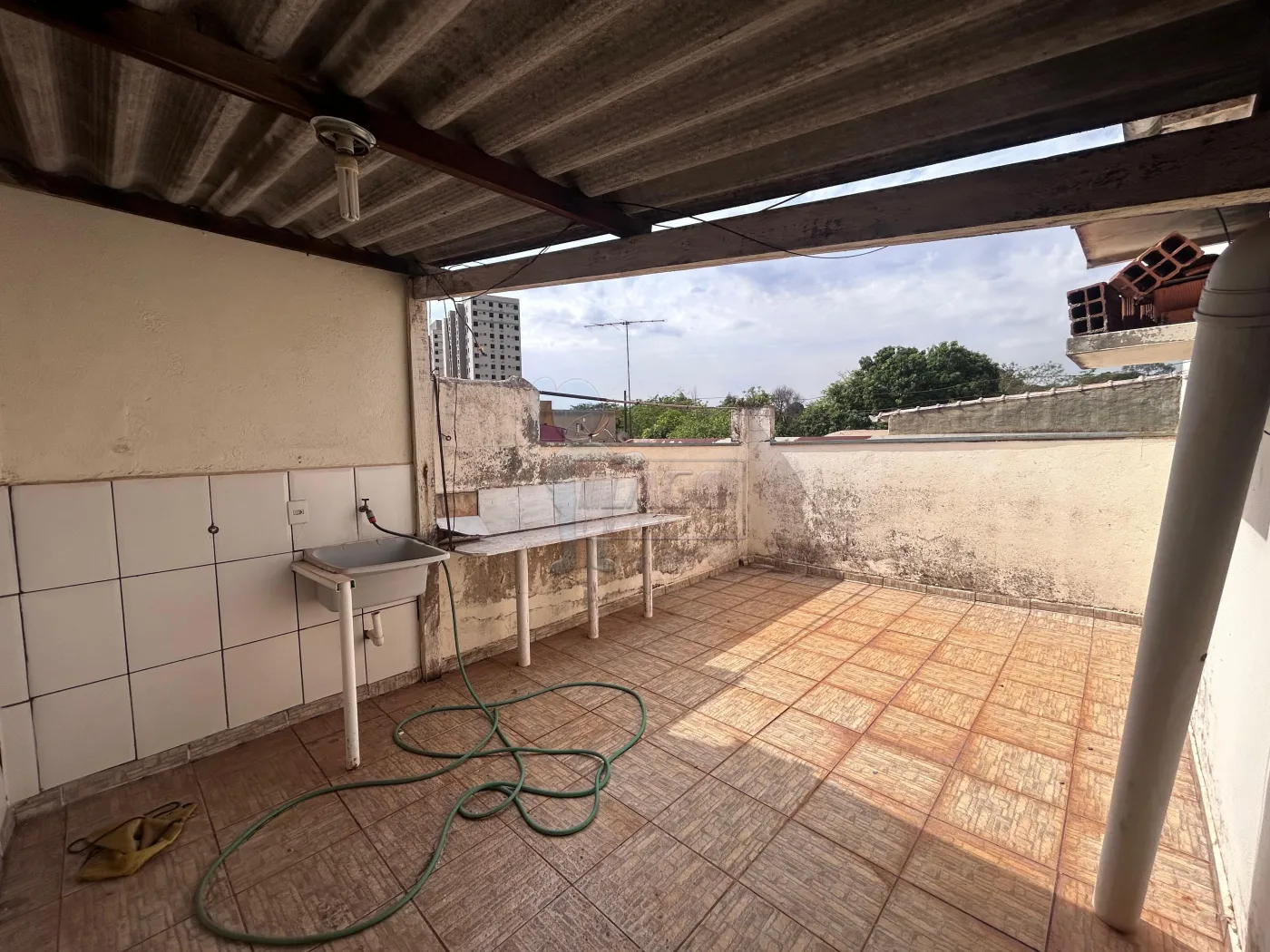 Alugar Casa / Padr&atilde;o em Ribeir&atilde;o Preto R$ 1.500,00 - Foto 11