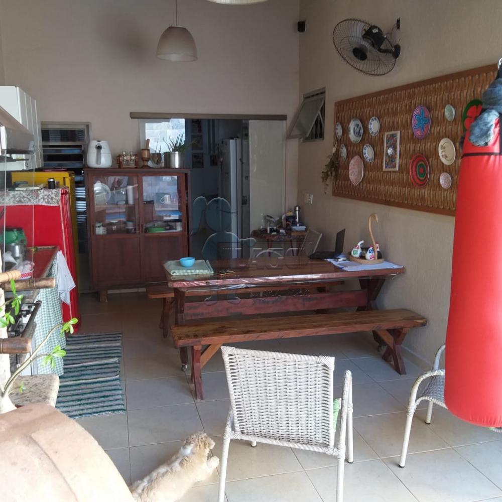 Comprar Casa / Padr&atilde;o em Ribeir&atilde;o Preto R$ 700.000,00 - Foto 20