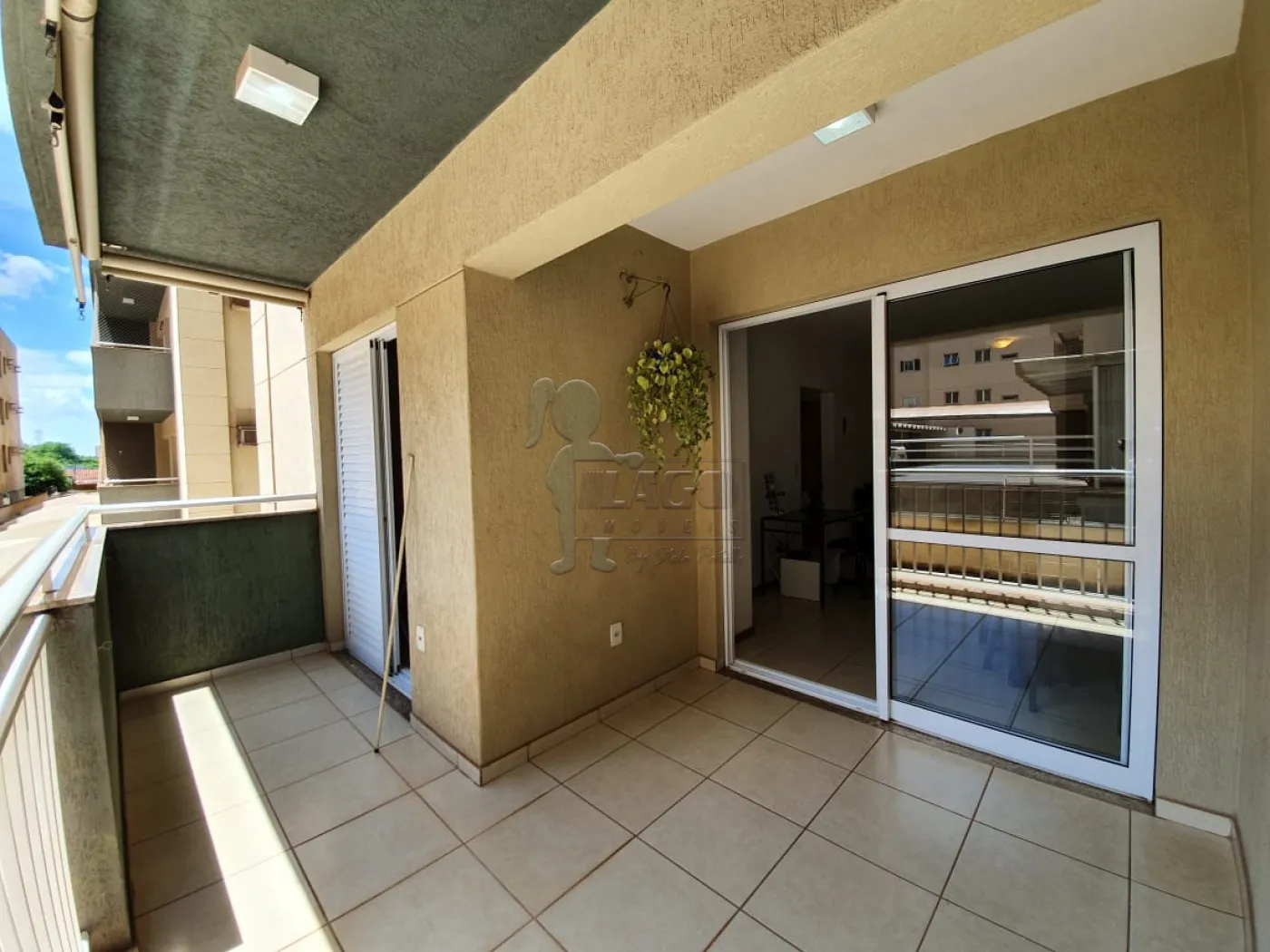 Alugar Apartamento / Padr&atilde;o em Ribeir&atilde;o Preto R$ 1.800,00 - Foto 2