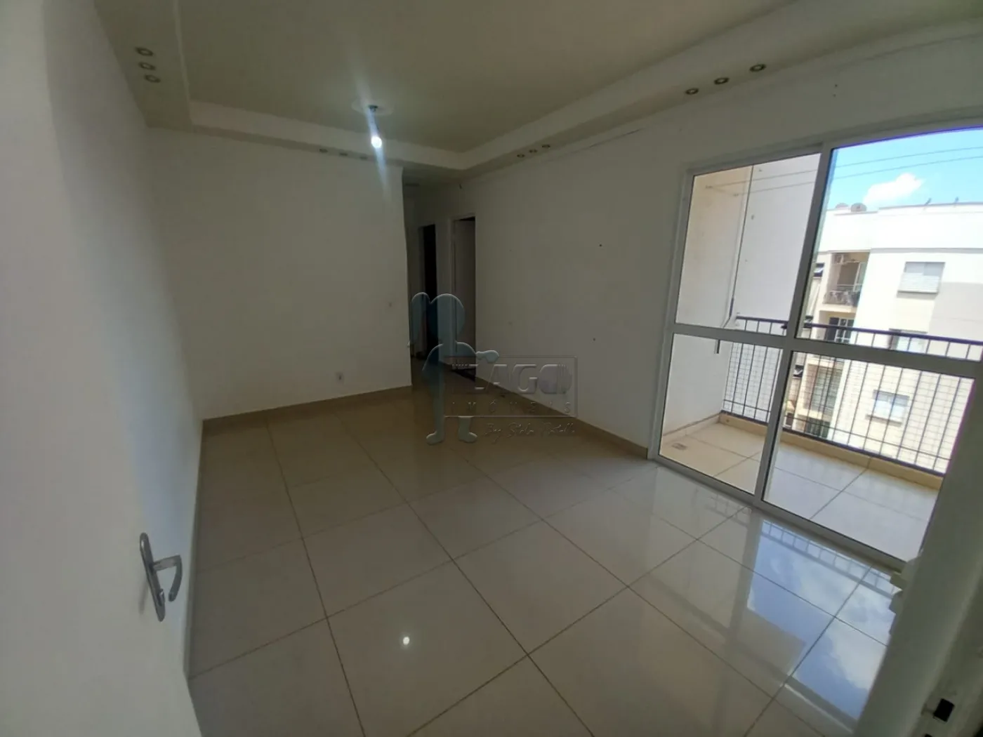 Alugar Apartamento / Padr&atilde;o em Ribeir&atilde;o Preto R$ 1.300,00 - Foto 1