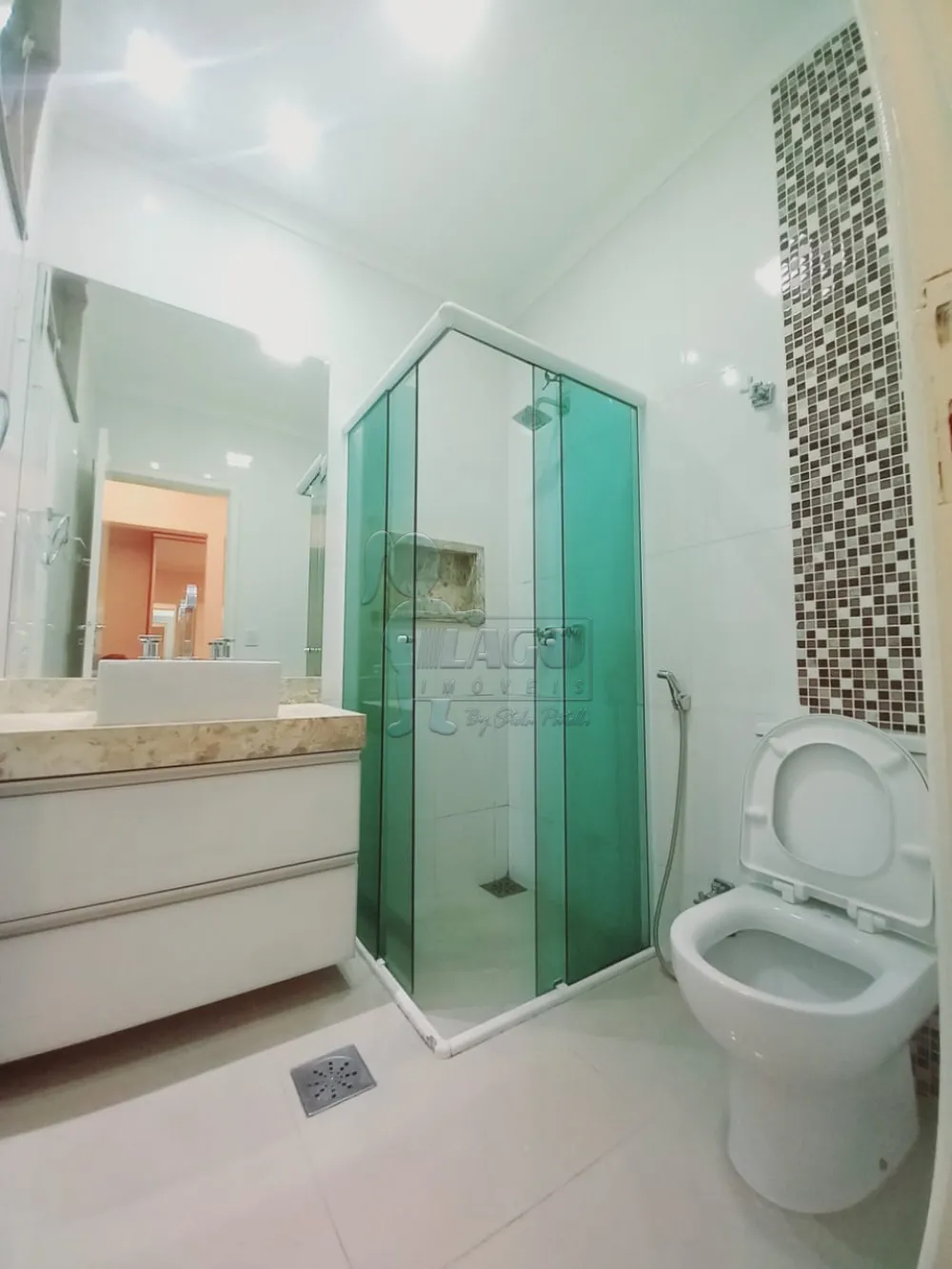 Alugar Casa / Padr&atilde;o em Ribeir&atilde;o Preto R$ 3.300,00 - Foto 14