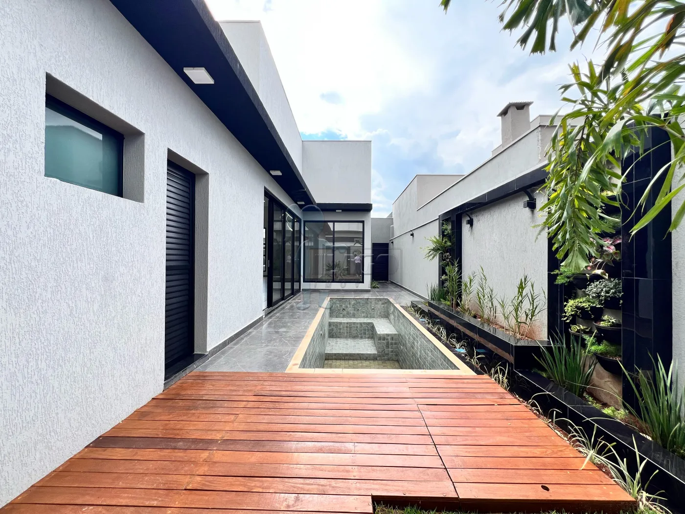 Comprar Casa condom&iacute;nio / Padr&atilde;o em Bonfim Paulista R$ 1.350.000,00 - Foto 2