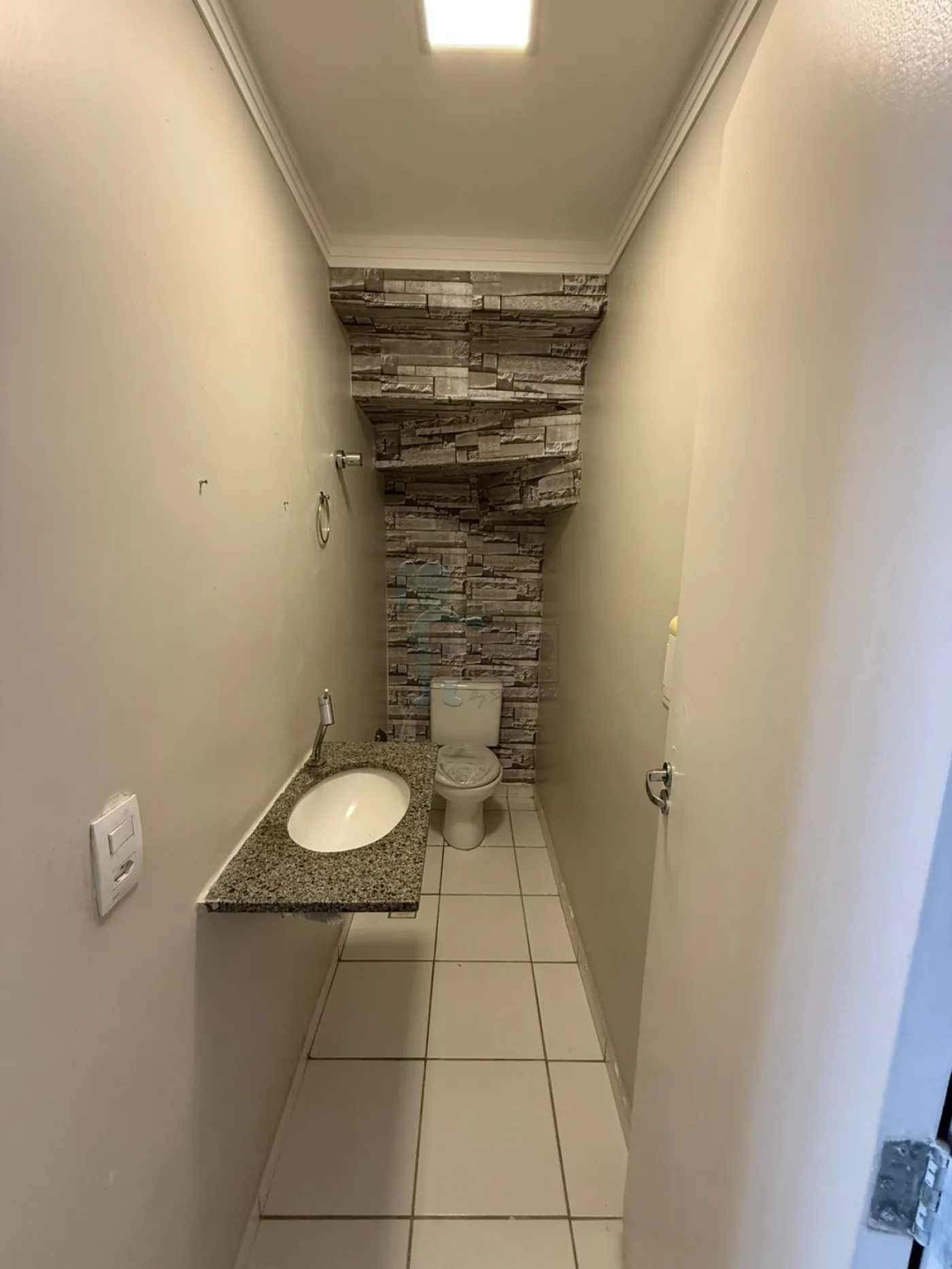 Alugar Casa condom&iacute;nio / Sobrado em Ribeir&atilde;o Preto R$ 3.000,00 - Foto 19