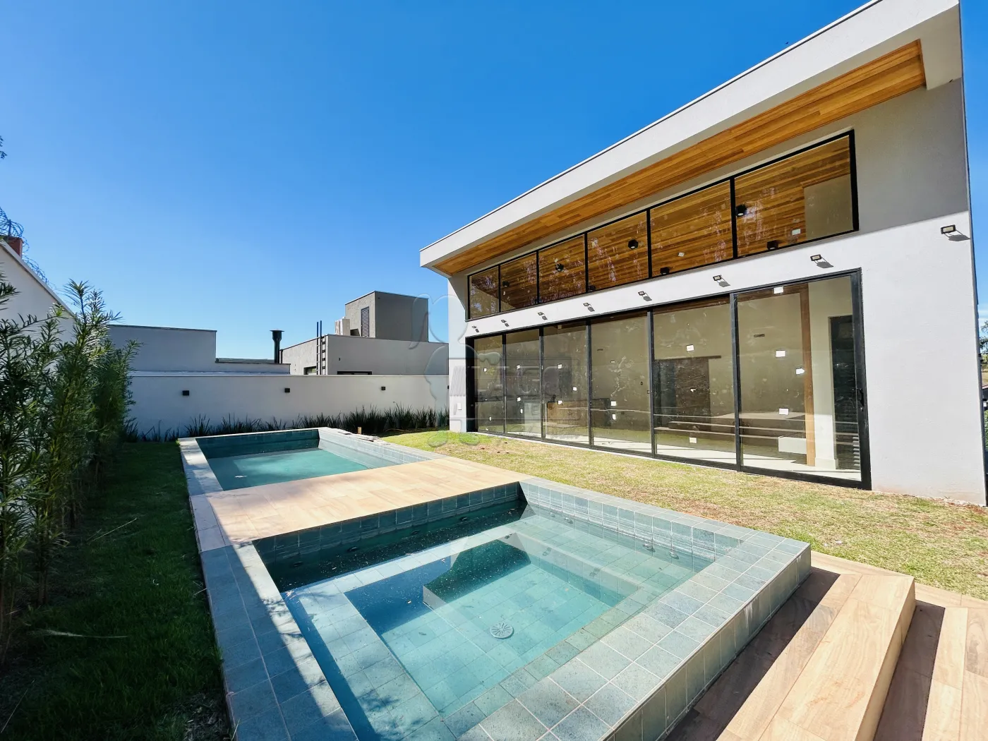 Alugar Casa condom&iacute;nio / Sobrado em Bonfim Paulista R$ 16.000,00 - Foto 1