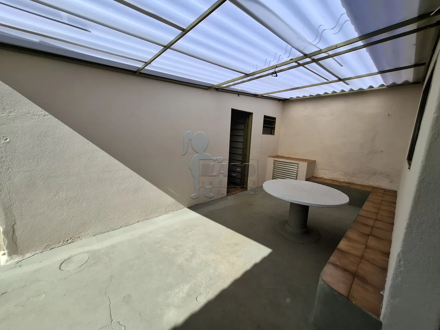 Alugar Casa / Padr&atilde;o em Ribeir&atilde;o Preto R$ 3.400,00 - Foto 15