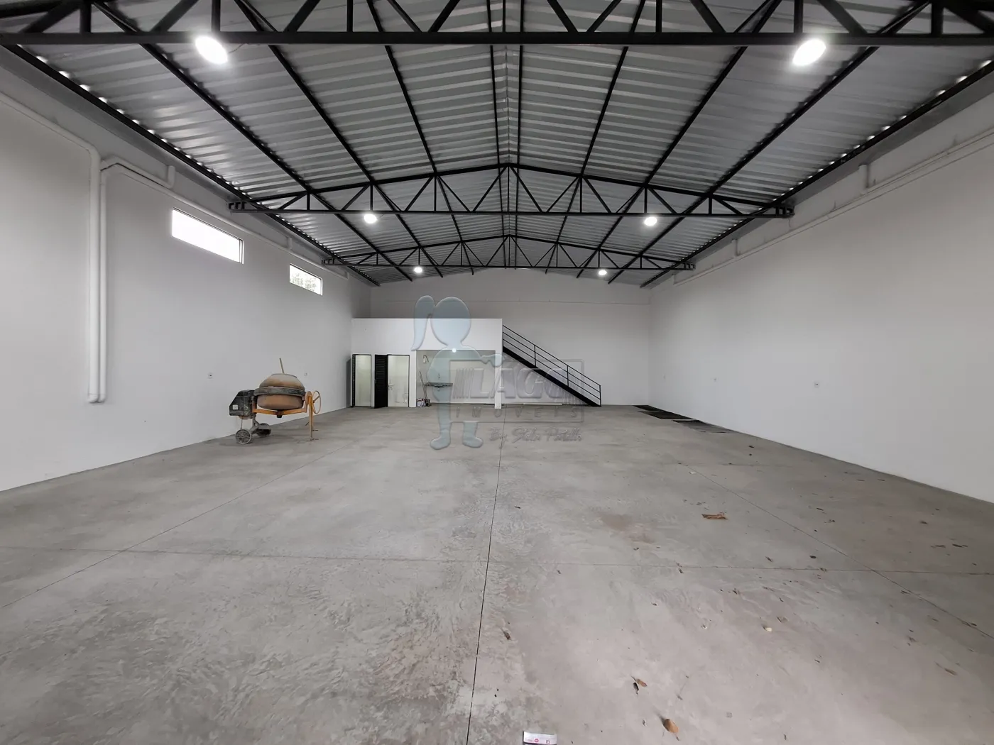 Alugar Comercial padr&atilde;o / Galp&atilde;o - Armaz&eacute;m em Bonfim Paulista R$ 7.500,00 - Foto 2