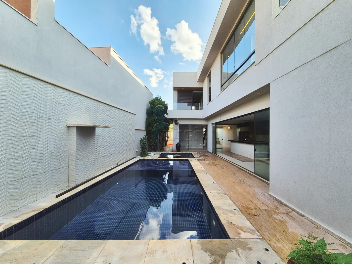 Alugar Casa condom&iacute;nio / Sobrado em Bonfim Paulista R$ 10.500,00 - Foto 2