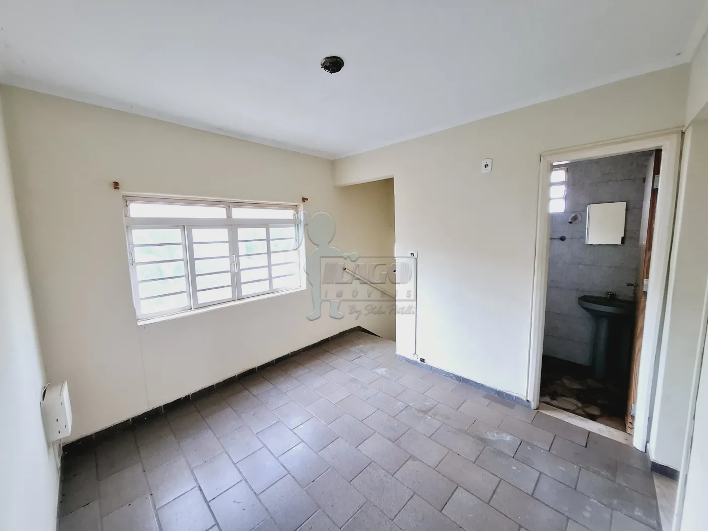 Alugar Casa / Padr&atilde;o em Ribeir&atilde;o Preto R$ 1.200,00 - Foto 4