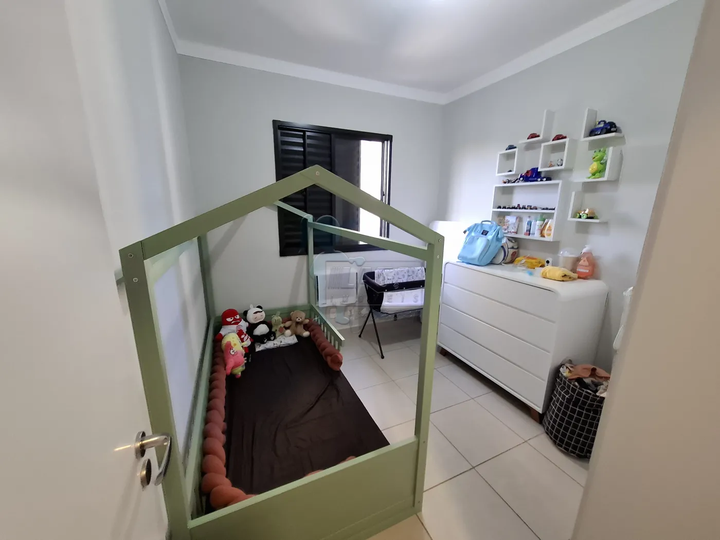 Comprar Apartamento / Padr&atilde;o em Ribeir&atilde;o Preto R$ 300.000,00 - Foto 9