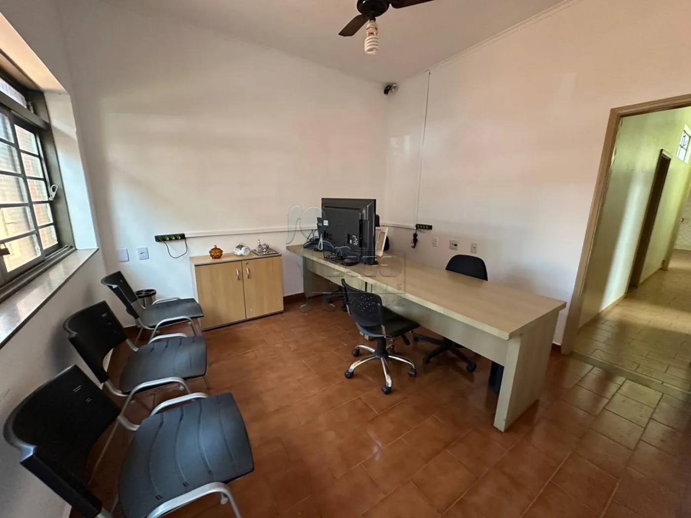 Comprar Casa / Padr&atilde;o em Ribeir&atilde;o Preto R$ 420.000,00 - Foto 2