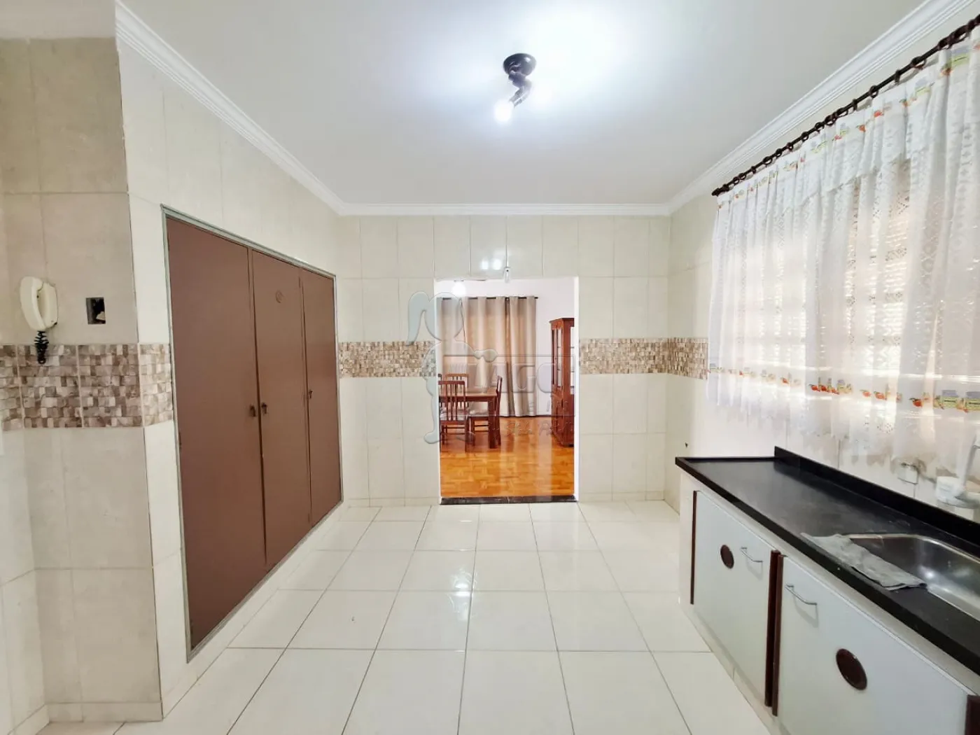 Alugar Casa / Sobrado em Ribeir&atilde;o Preto R$ 2.300,00 - Foto 8
