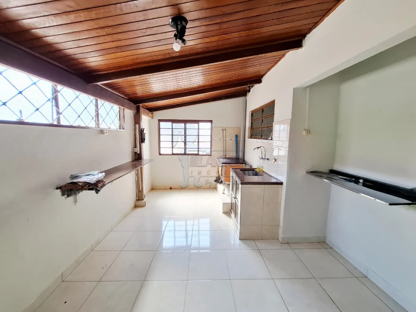Alugar Casa / Sobrado em Ribeir&atilde;o Preto R$ 2.300,00 - Foto 9