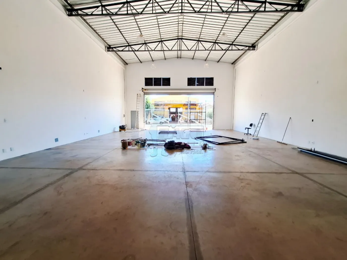 Alugar Comercial padr&atilde;o / Galp&atilde;o - Armaz&eacute;m em Ribeir&atilde;o Preto R$ 8.000,00 - Foto 4