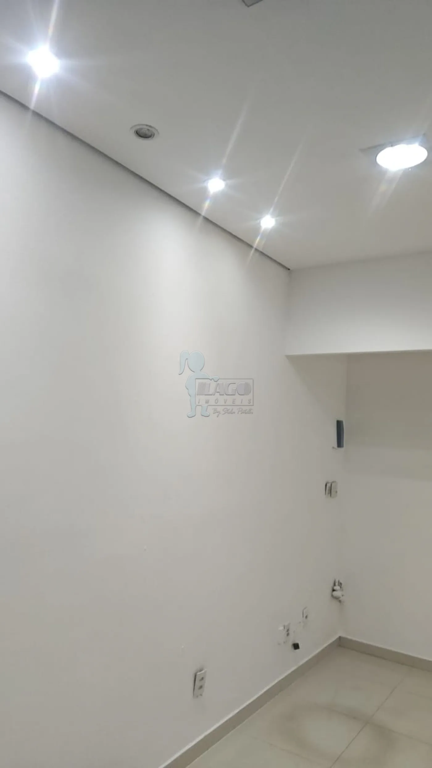 Alugar Comercial condom&iacute;nio / Escrit&oacute;rio - Loja em Ribeir&atilde;o Preto R$ 1.600,00 - Foto 4