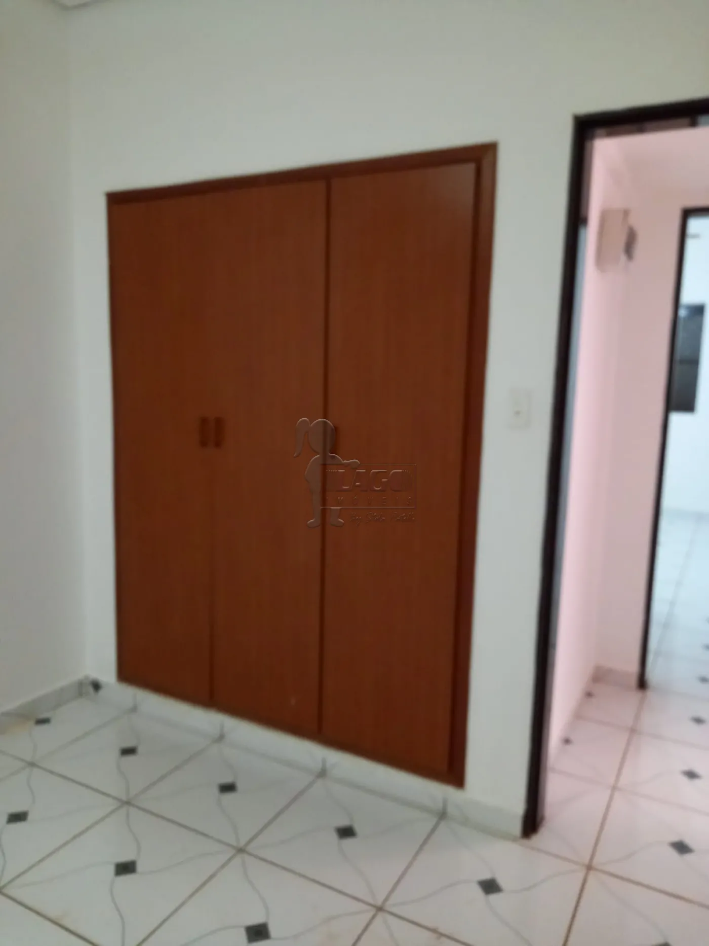 Alugar Casa / Padr&atilde;o em Ribeir&atilde;o Preto R$ 2.500,00 - Foto 8