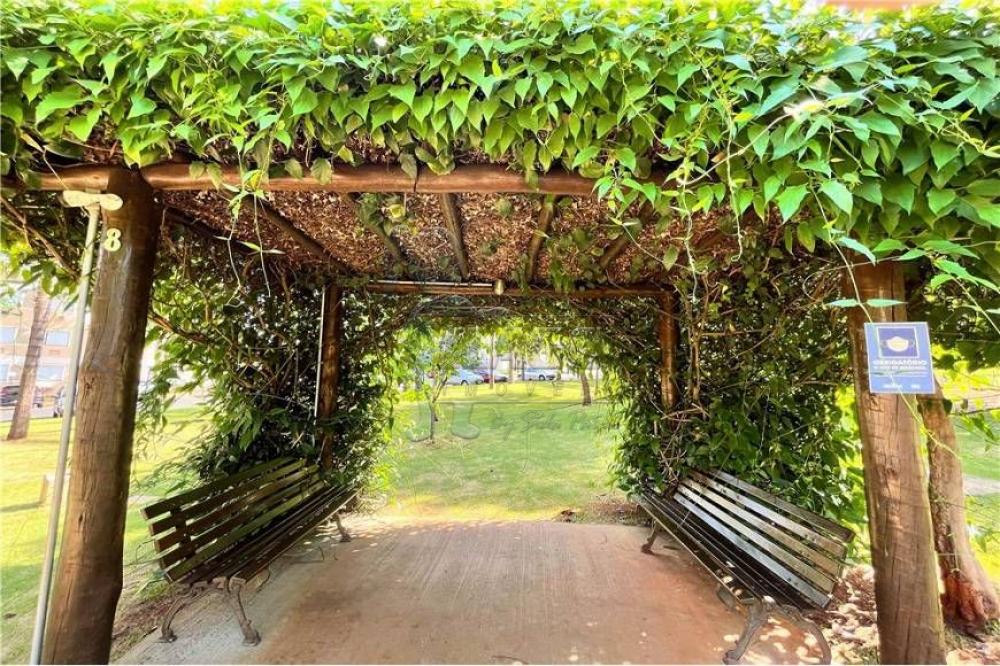 Alugar Apartamento / Padr&atilde;o em Ribeir&atilde;o Preto R$ 1.600,00 - Foto 15