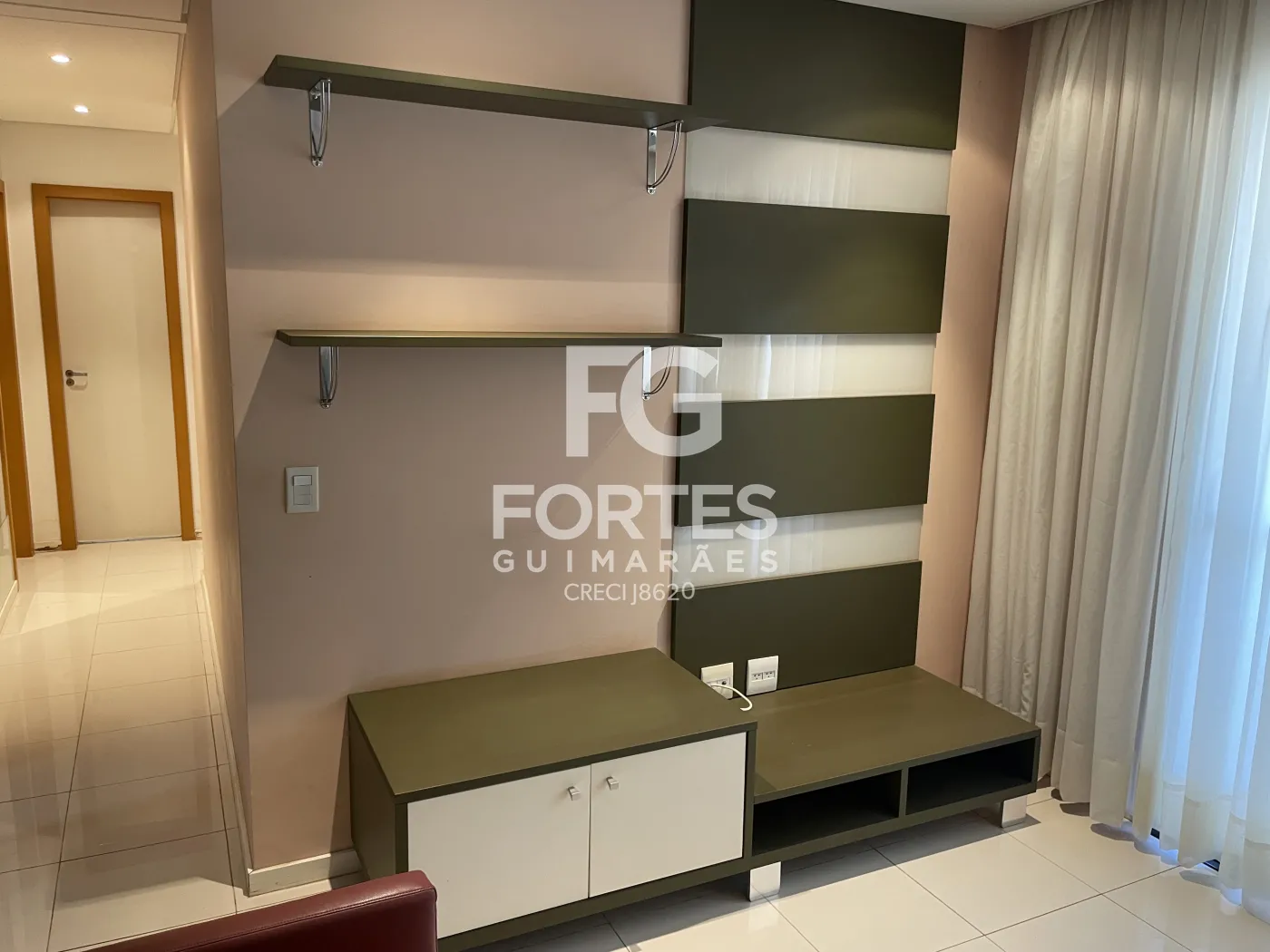 Alugar Apartamentos / Padr&atilde;o em Ribeir&atilde;o Preto R$ 4.000,00 - Foto 3