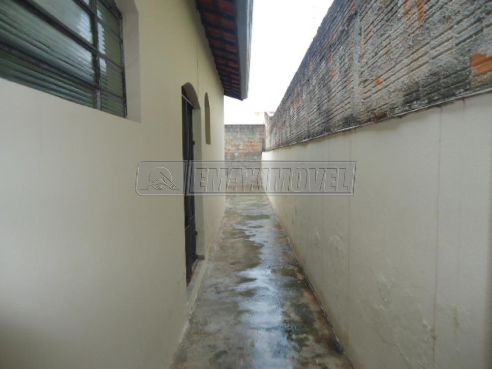 Alugar Casa / em Bairros em Sorocaba R$ 650,00 - Foto 12