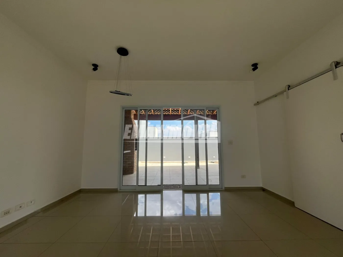 Alugar Casa / em Condom&iacute;nios em Sorocaba R$ 4.500,00 - Foto 2