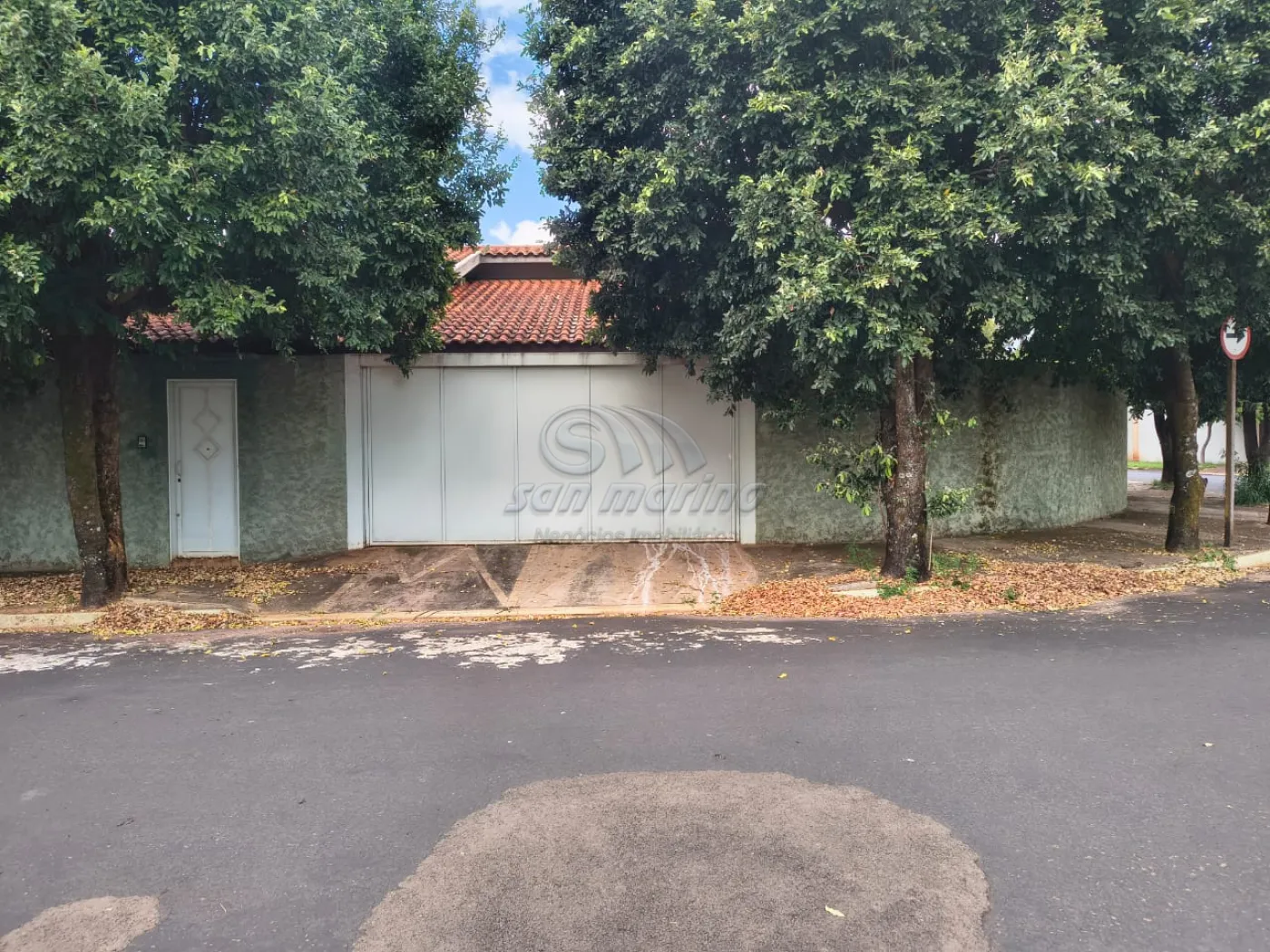 Casas / Padrão em Jaboticabal - foto 0