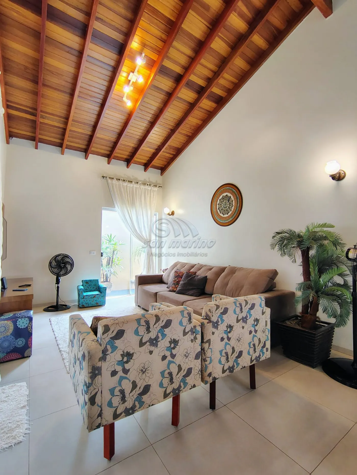 Casas / Padrão em Jaboticabal - foto 0