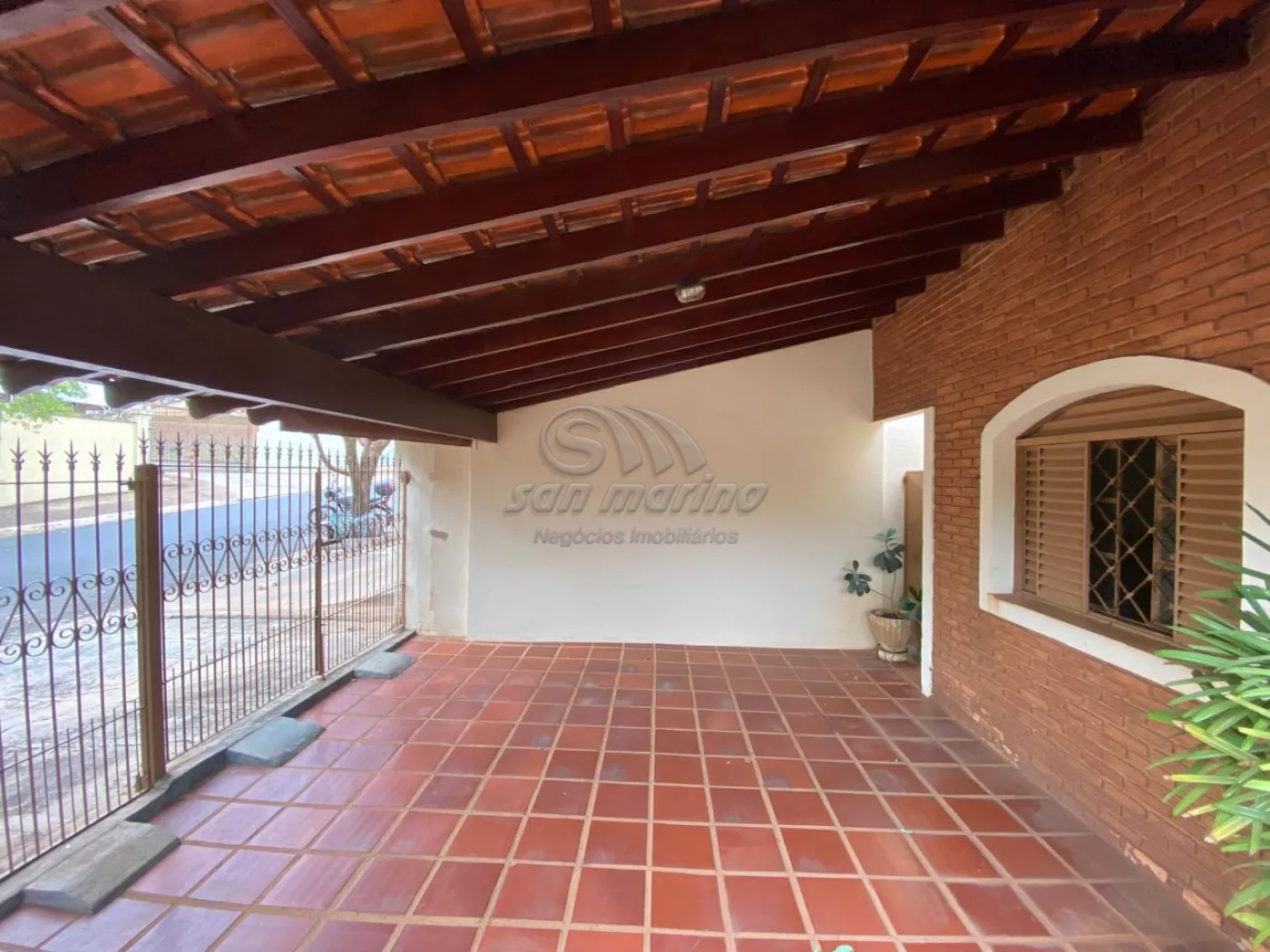 Casas / Padrão em Jaboticabal - foto 1