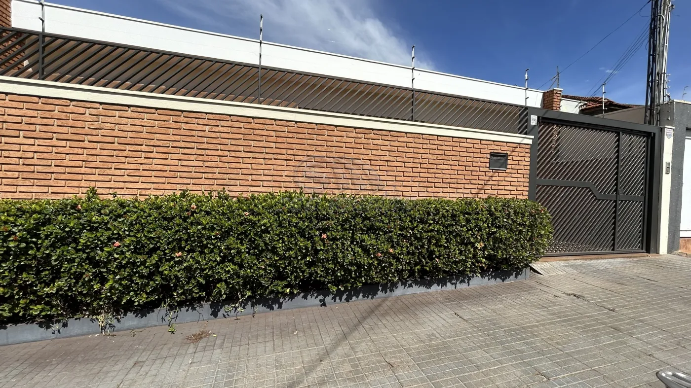 Casas / Padrão em Jaboticabal - foto 0