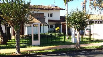 Casas / Padrão em Jaboticabal - foto 1