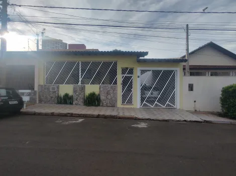 Casas / Padrão em Jaboticabal - foto 0