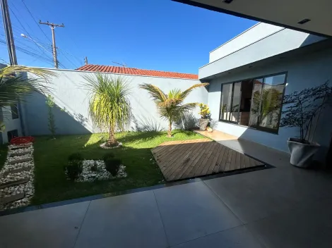 Casas / Padrão em Jaboticabal - foto 2