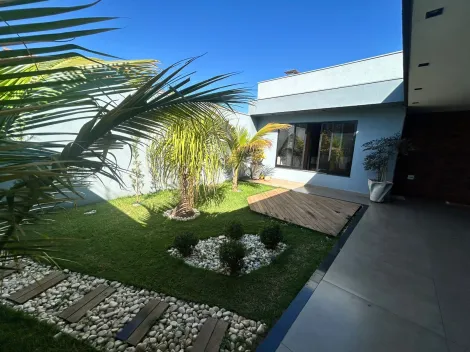 Casas / Padrão em Jaboticabal - foto 1