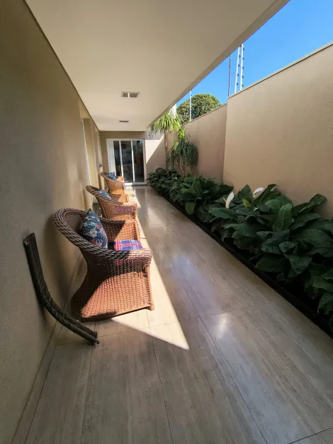 Casas / Padrão em Jaboticabal - foto 0