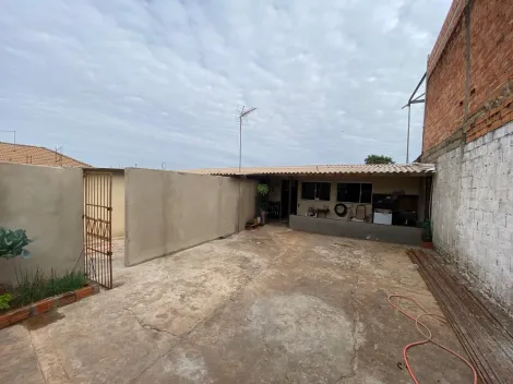 Casas / Padrão em Jaboticabal - foto 1