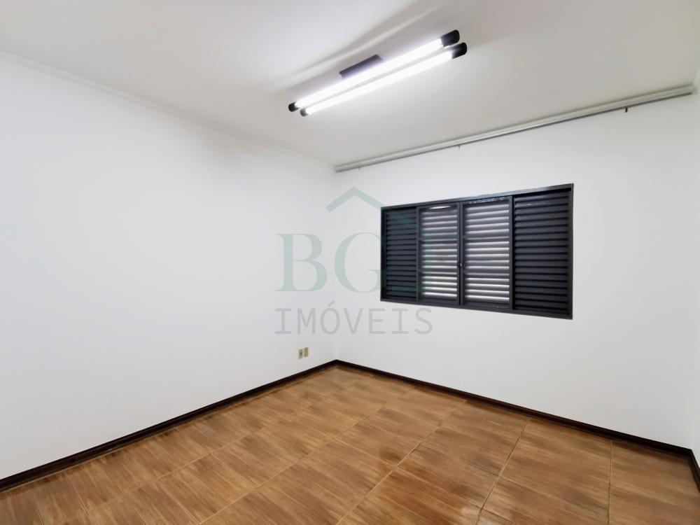 Casa, 4 quartos, 270 m² - Foto 11