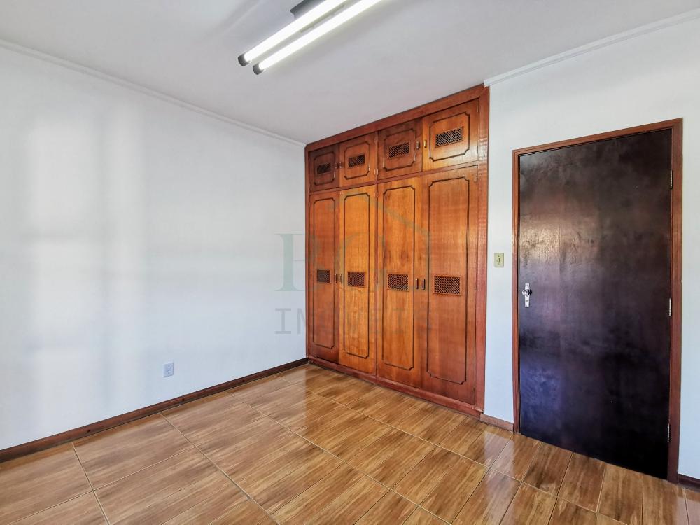 Casa, 4 quartos, 270 m² - Foto 16