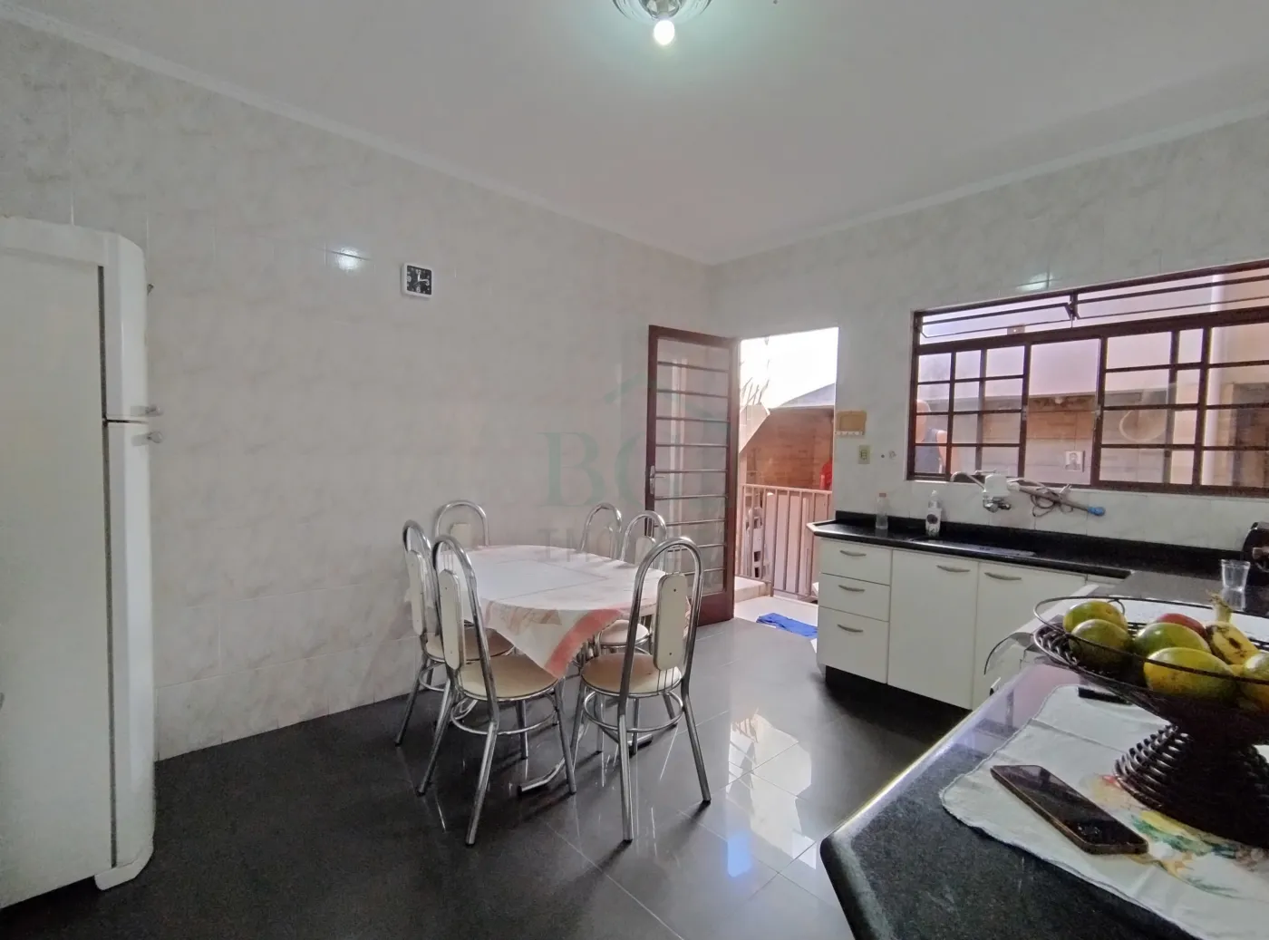 Casa, 3 quartos, 245 m² - Foto 6