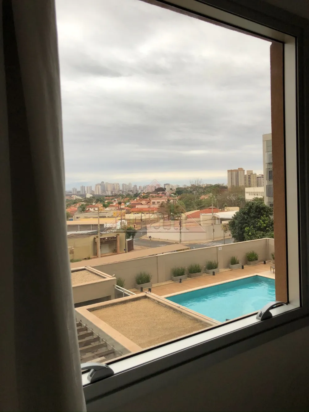 Alugar Apartamentos / Apartamento em Ribeirão Preto R$ 1.700,00 - Foto 5