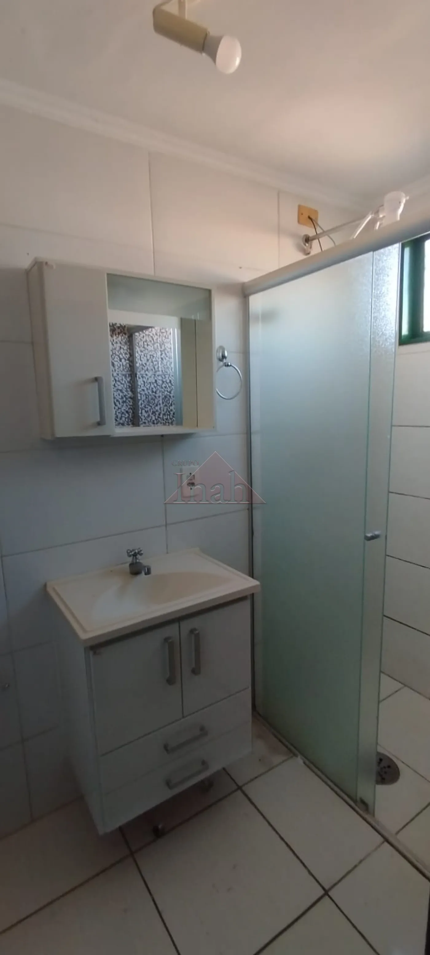 Alugar Apartamentos / Apartamento em Ribeirão Preto R$ 900,00 - Foto 2