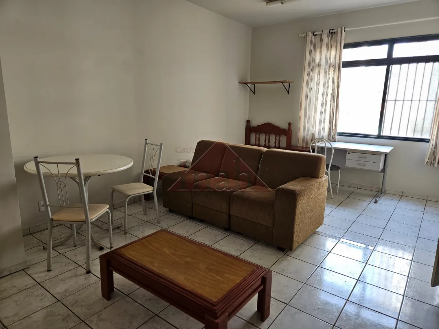 Alugar Apartamentos / Kitchnet em Ribeirão Preto R$ 1.100,00 - Foto 1