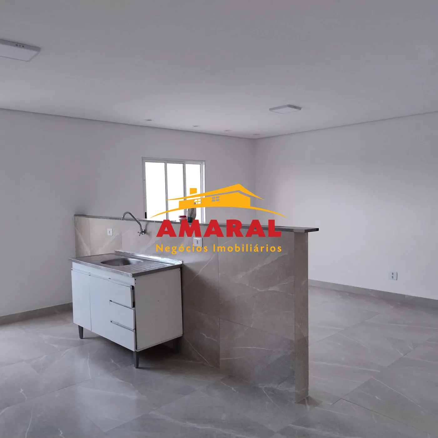 Alugar Casas / Assobradada em Suzano R$ 1.300,00 - Foto 1