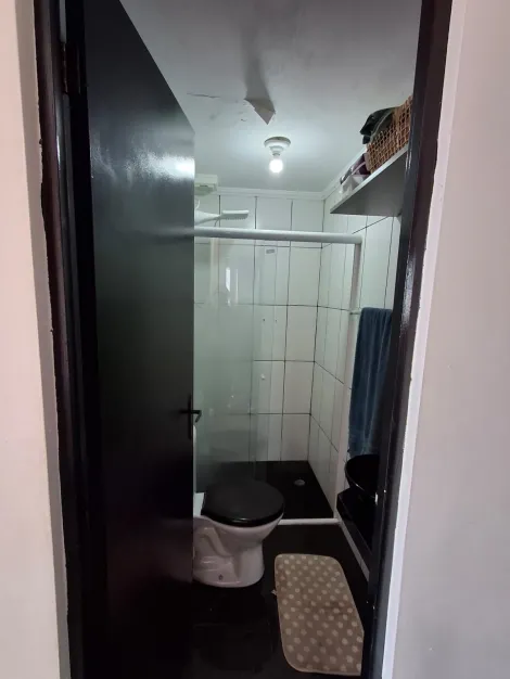 Comprar Apartamentos / Padrão em Itaquaquecetuba R$ 260.000,00 - Foto 16