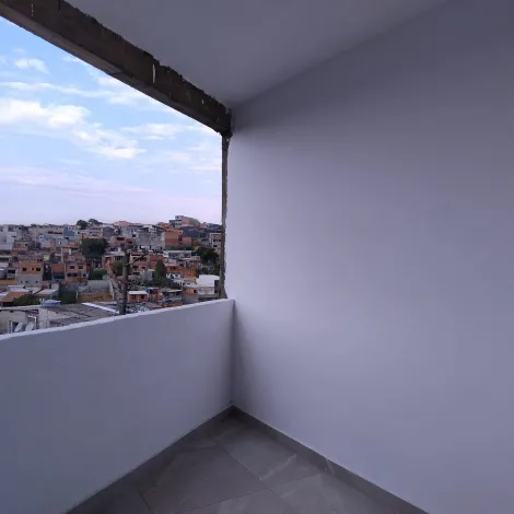 Alugar Casas / Assobradada em Suzano R$ 1.300,00 - Foto 4