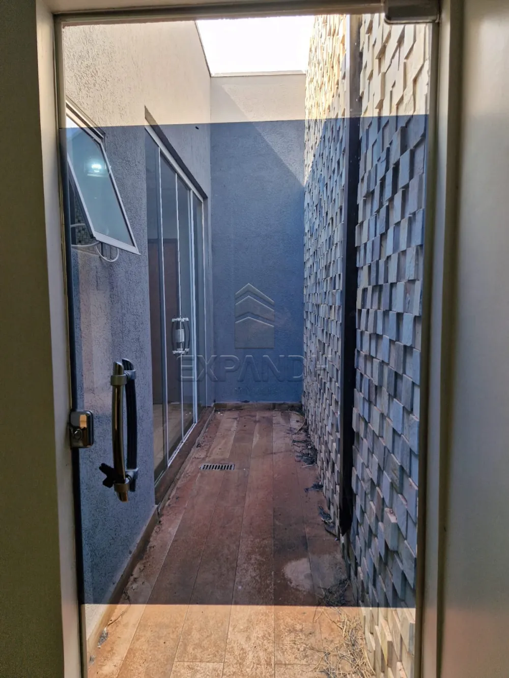 Comprar Casas / Padr&atilde;o em Sert&atilde;ozinho R$ 550.000,00 - Foto 9