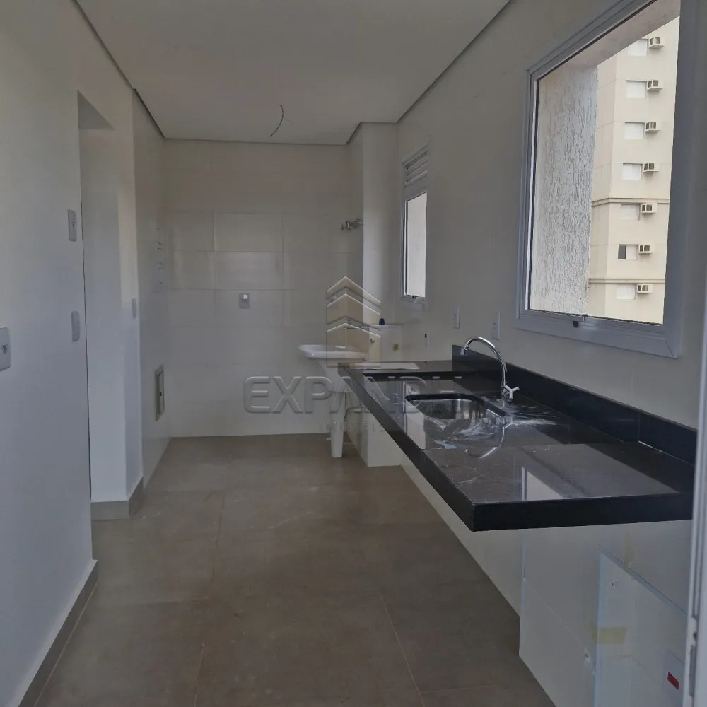 Comprar Apartamentos / Padr&atilde;o em Sert&atilde;ozinho R$ 550.000,00 - Foto 8