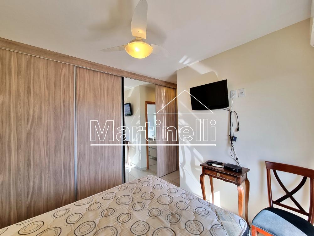 Alugar Apartamento / Padr&atilde;o em Ribeir&atilde;o Preto R$ 1.900,00 - Foto 12