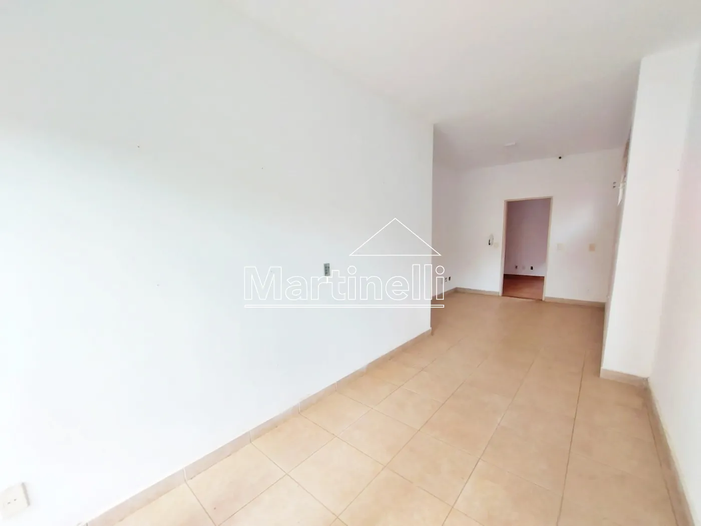 Alugar Comercial / Im&oacute;vel Comercial em Ribeir&atilde;o Preto R$ 2.500,00 - Foto 1