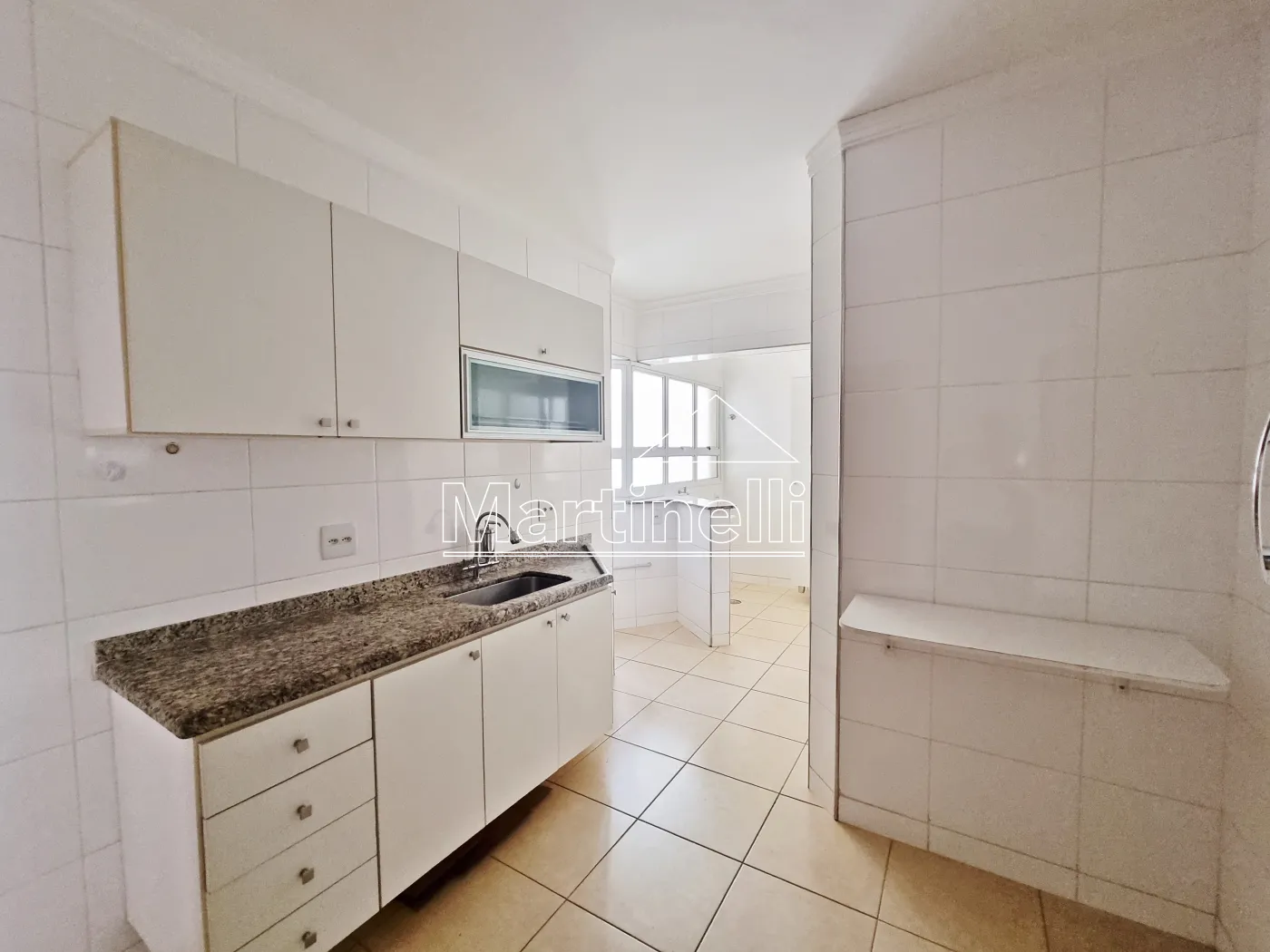 Alugar Apartamento / Padr&atilde;o em Ribeir&atilde;o Preto R$ 2.500,00 - Foto 5