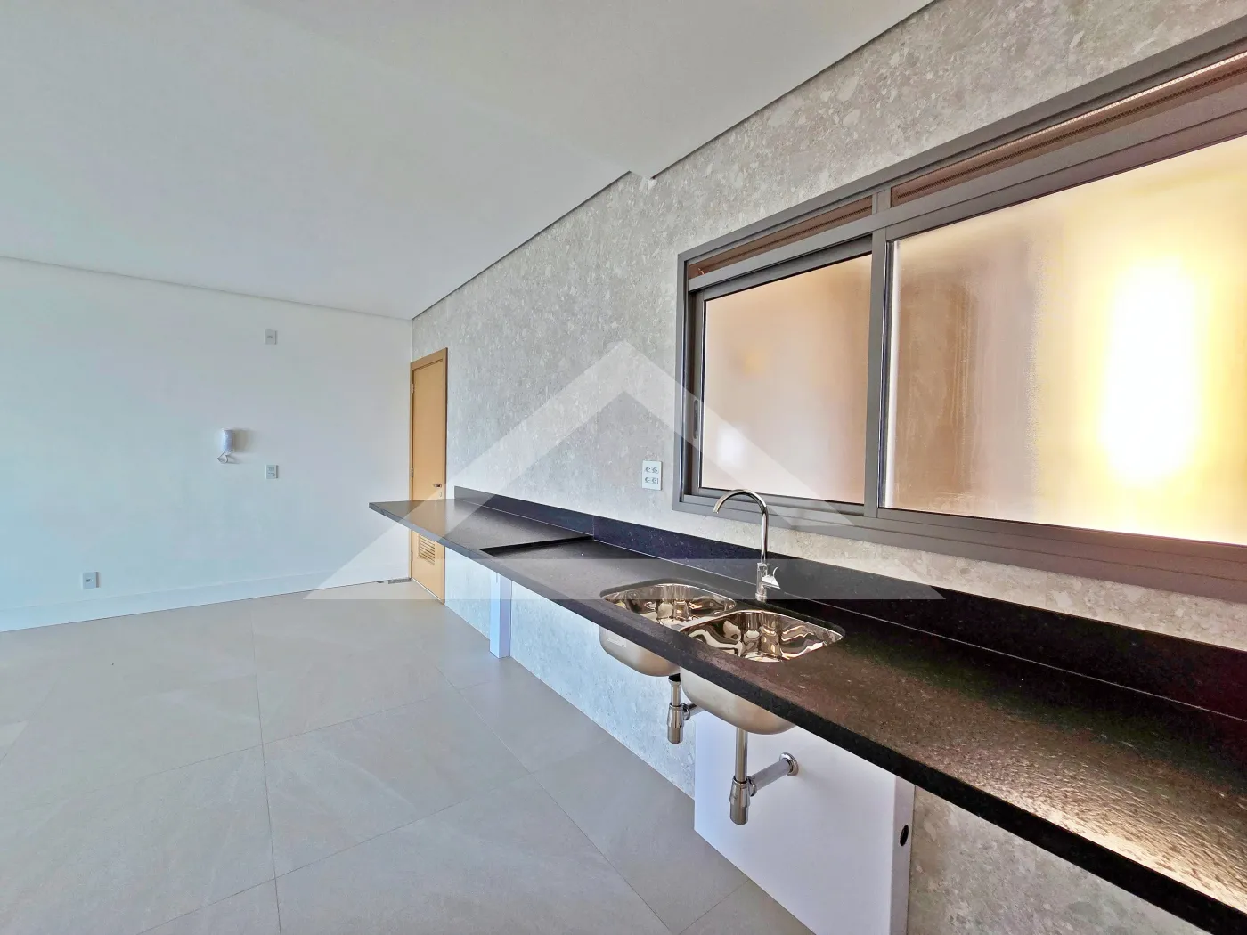 Alugar Apartamento / Padr&atilde;o em Ribeir&atilde;o Preto R$ 15.000,00 - Foto 12